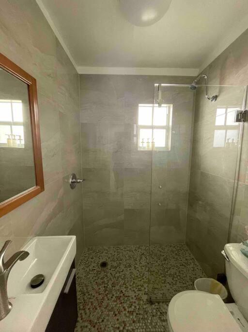 Private Room In The Heart Of Calle Ocho Miami Exterior photo